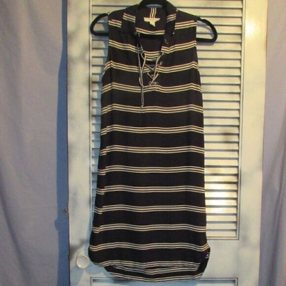 Beachlunchlounge XS sleeveless dress  - Picture 2 of 8